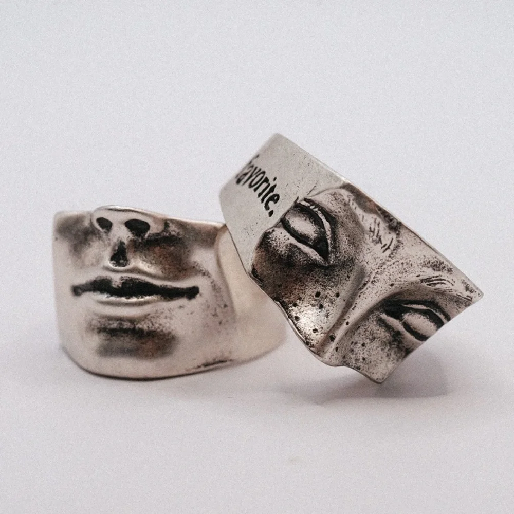 Sterling Silver Sculpted Face Ring - Silver